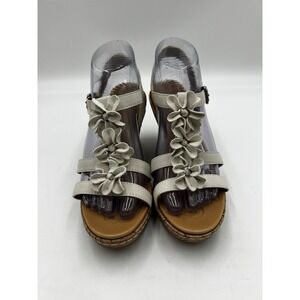 Born Concept BOC size 8 Wedge Cork Floral Applique Platform Church Special Event
